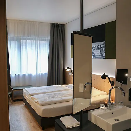 Mk | Hotel 4*