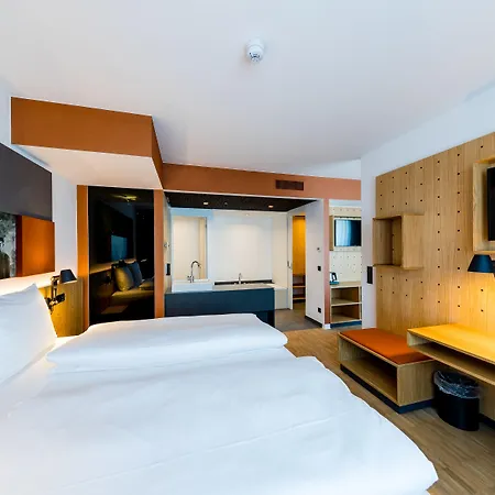 Hotel Mk | 4*