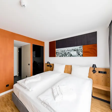 Mk | 4* Rüsselsheim